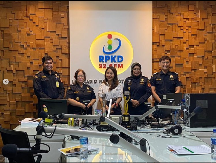 MENGATASI PENIPUAN MENGATASNAMAKAN BEA CUKAI & REGISTRASI IMEI, PERAN BEA CUKAI BAGI UMKM
