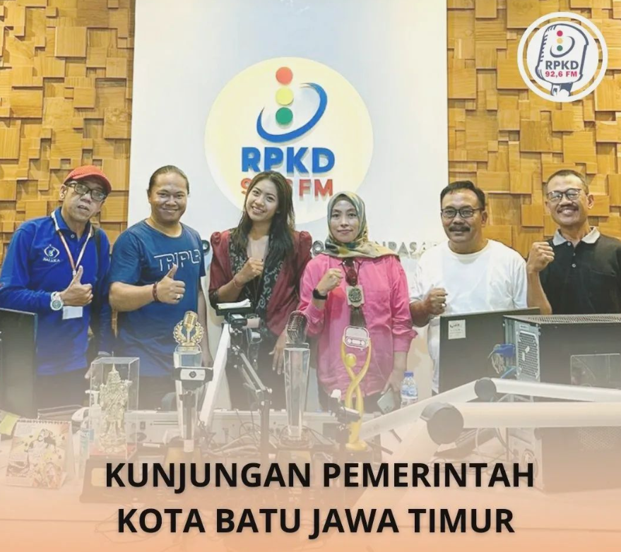 Kunjungan Pemerintah Kota Batu ke Studio Radio Publik Kota Denpasar